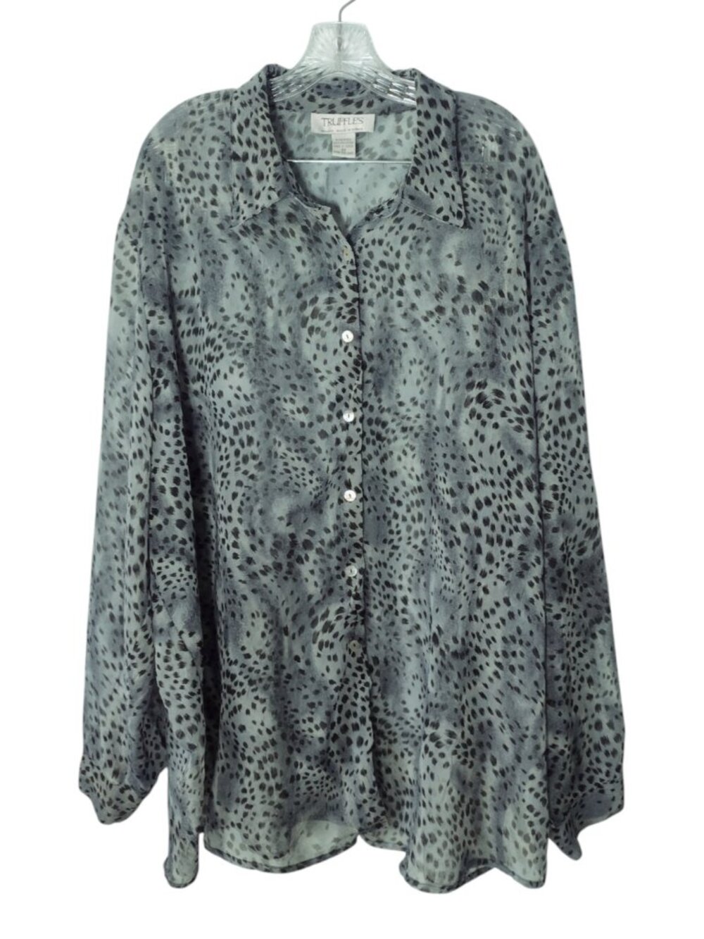 Vintage Truffles Women's Cheetah Print Sheer Button Top 3X Crinkle Lightweight